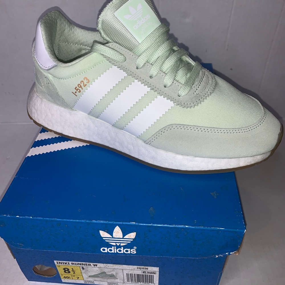 Adidas Iniki Runner